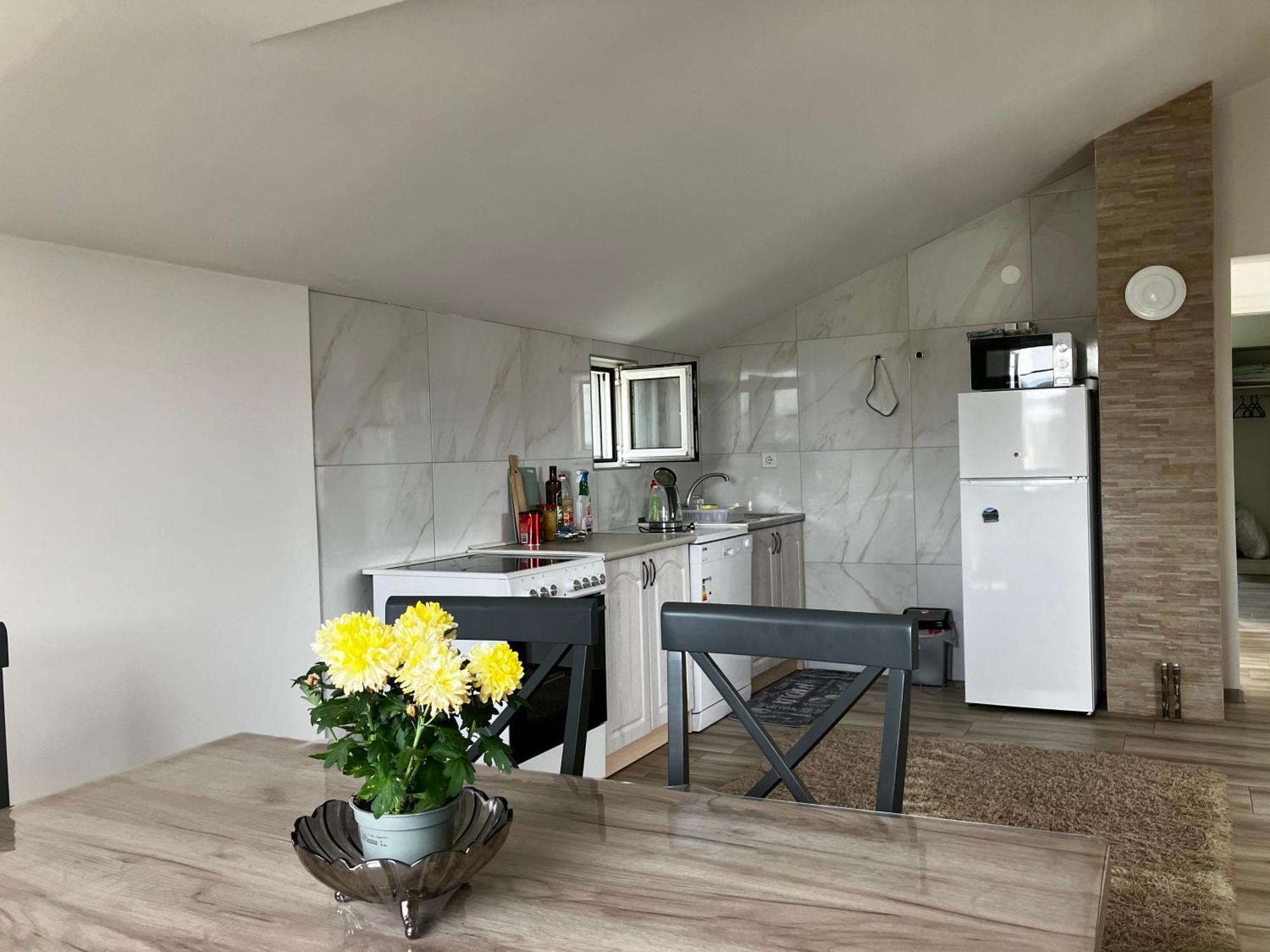 Apartament Cozy, Fully Equipped, Free Parking&Wifi, Quiet, 2Bd Podgorica Zewnętrze zdjęcie