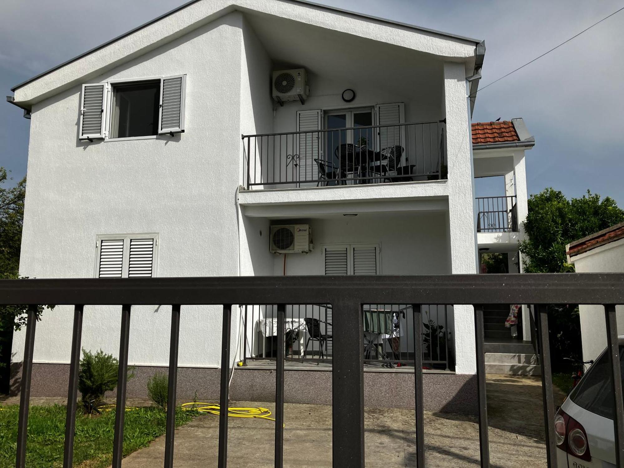 Apartament Cozy, Fully Equipped, Free Parking&Wifi, Quiet, 2Bd Podgorica Zewnętrze zdjęcie