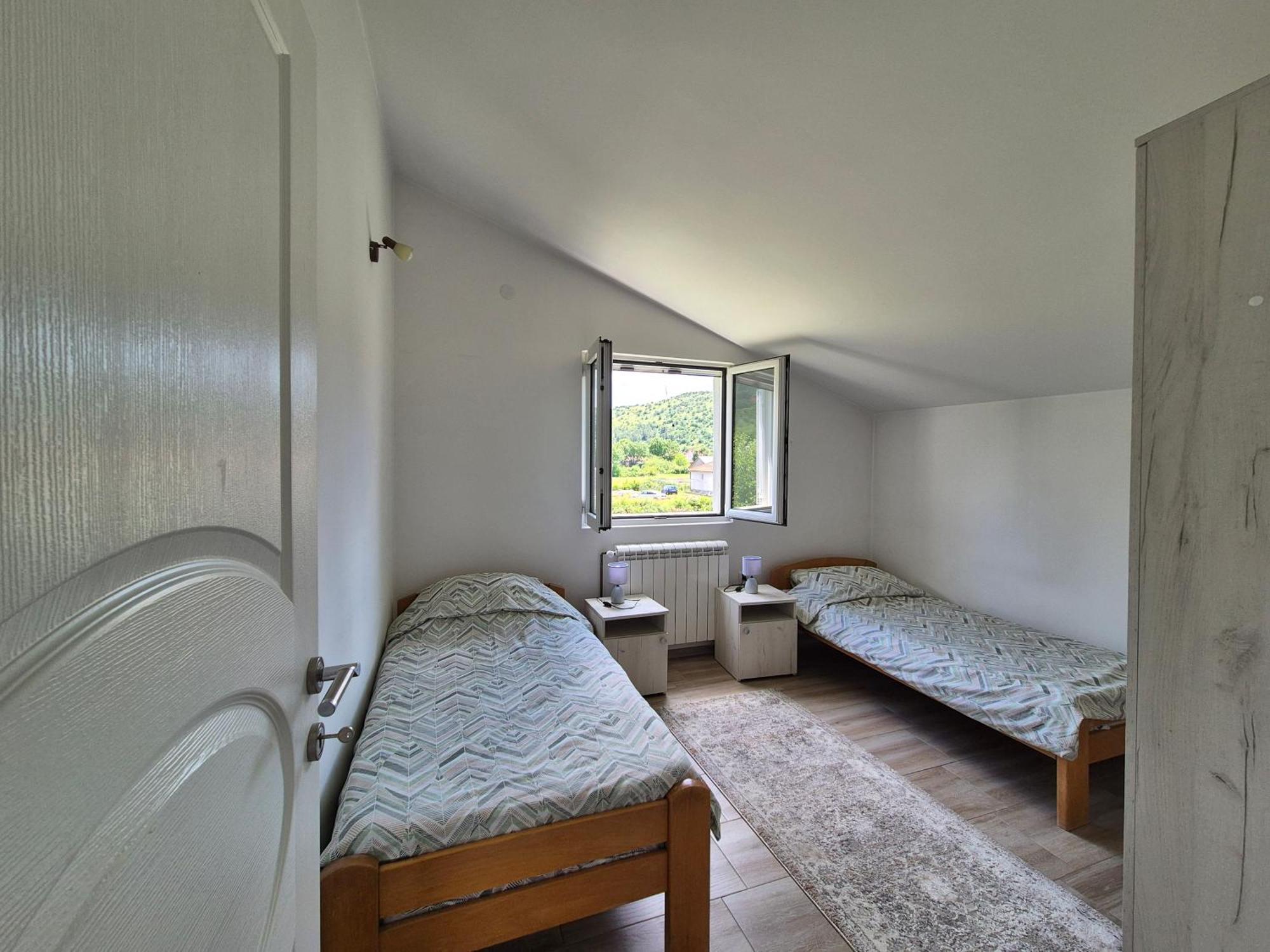 Apartament Cozy, Fully Equipped, Free Parking&Wifi, Quiet, 2Bd Podgorica Zewnętrze zdjęcie